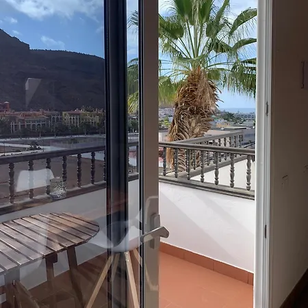 Apartmán New Seaviews Puerto
